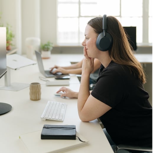 Made to Thrive support team